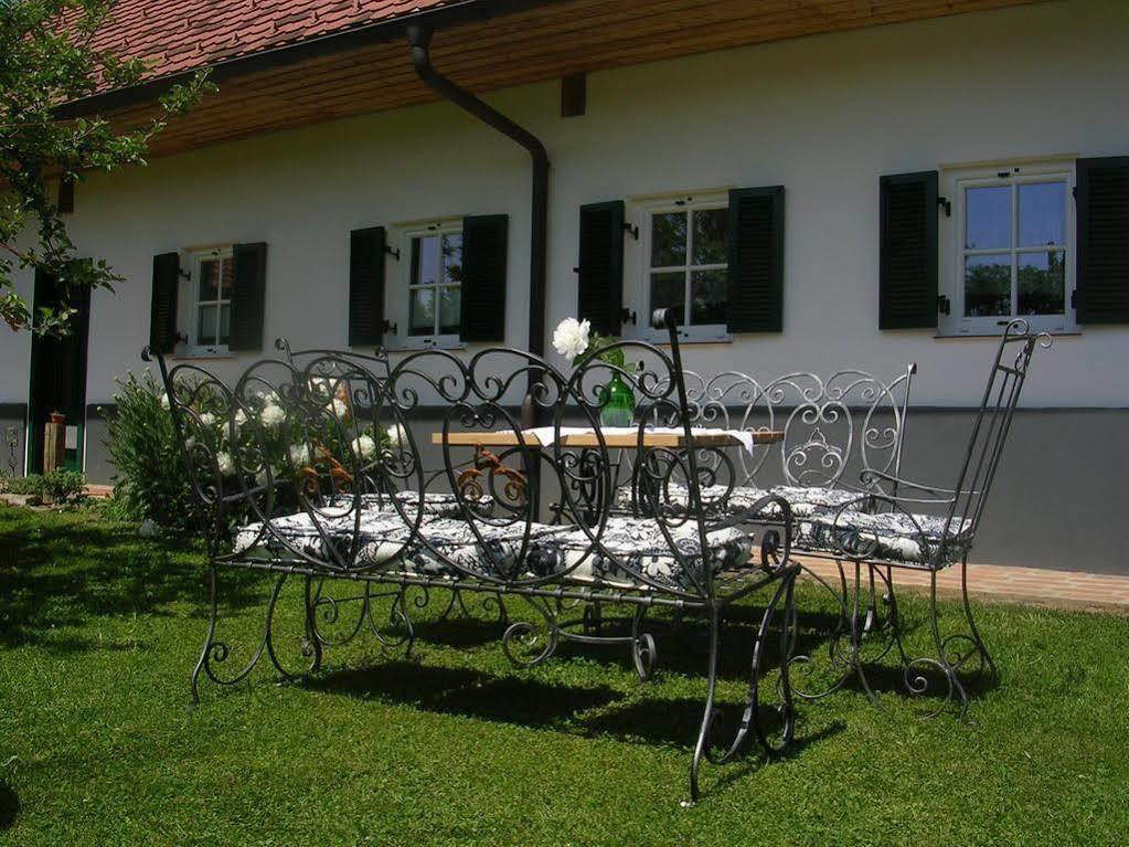 Sonnenhaus Grandl Apartment Feldbach  Bagian luar foto
